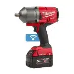 Llave de impacto fuel 18v encastre 1/2 one key sin bateria MILWAUKEE